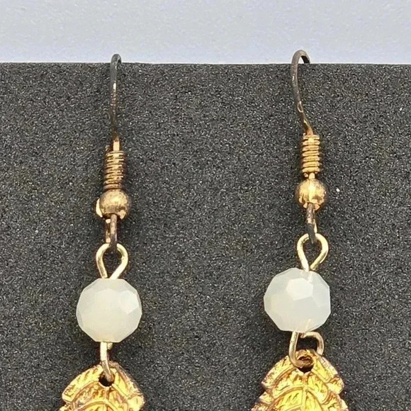 Copper Leaf White Bead Hook Dangle Boho Retro Earrings Fashion Jewelry E26 - Picture 3 of 5
